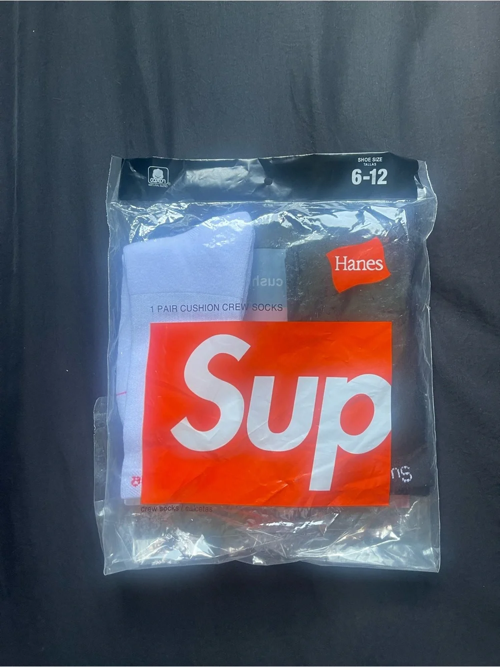 Supreme x Hanes Crew Socks Pack - Black & White